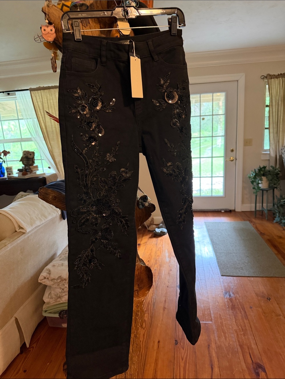 Noli Black Straight-Leg Jeans with Black Beaded Floral Embellishment